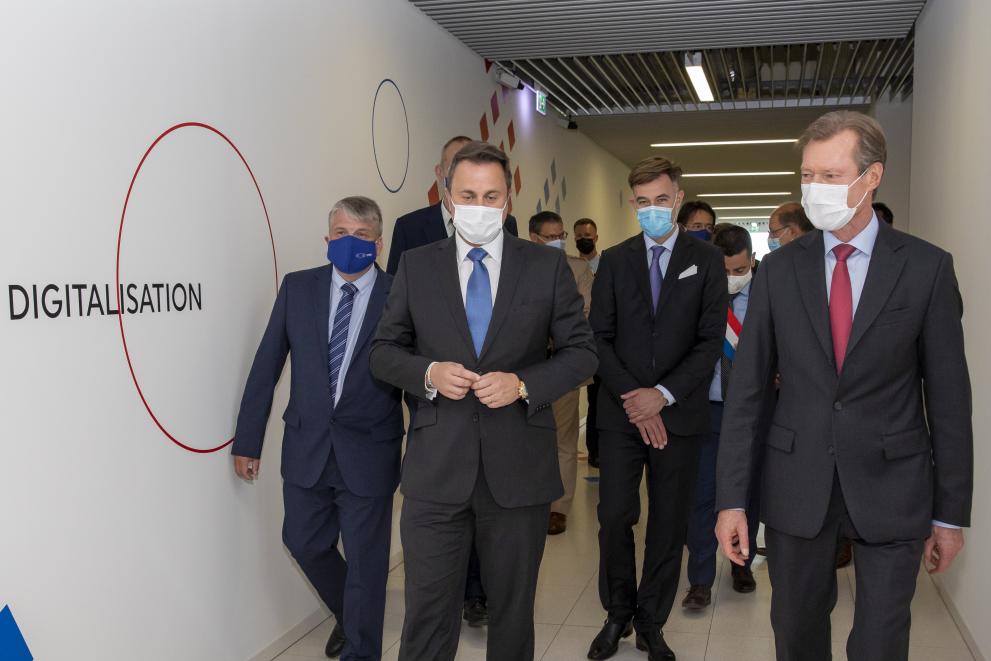 Visit of EuroHPC supercomputer MeluXina by HRH the Grand Duke of Luxembourg, Prime Minister Xavier Bettel, Minister Franz Fayot, and EuroHPC JU Executive Director Anders Jensen, June 2021.